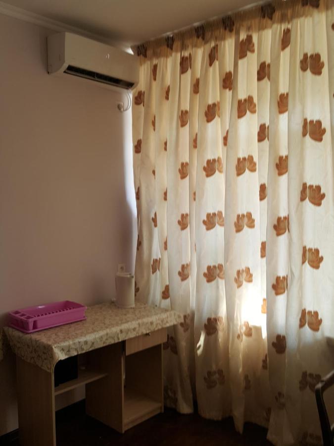 Абазинская 35 Sukhumi Esterno foto