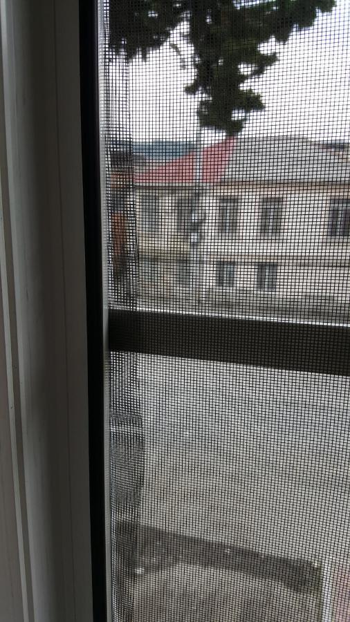 Абазинская 35 Sukhumi Esterno foto